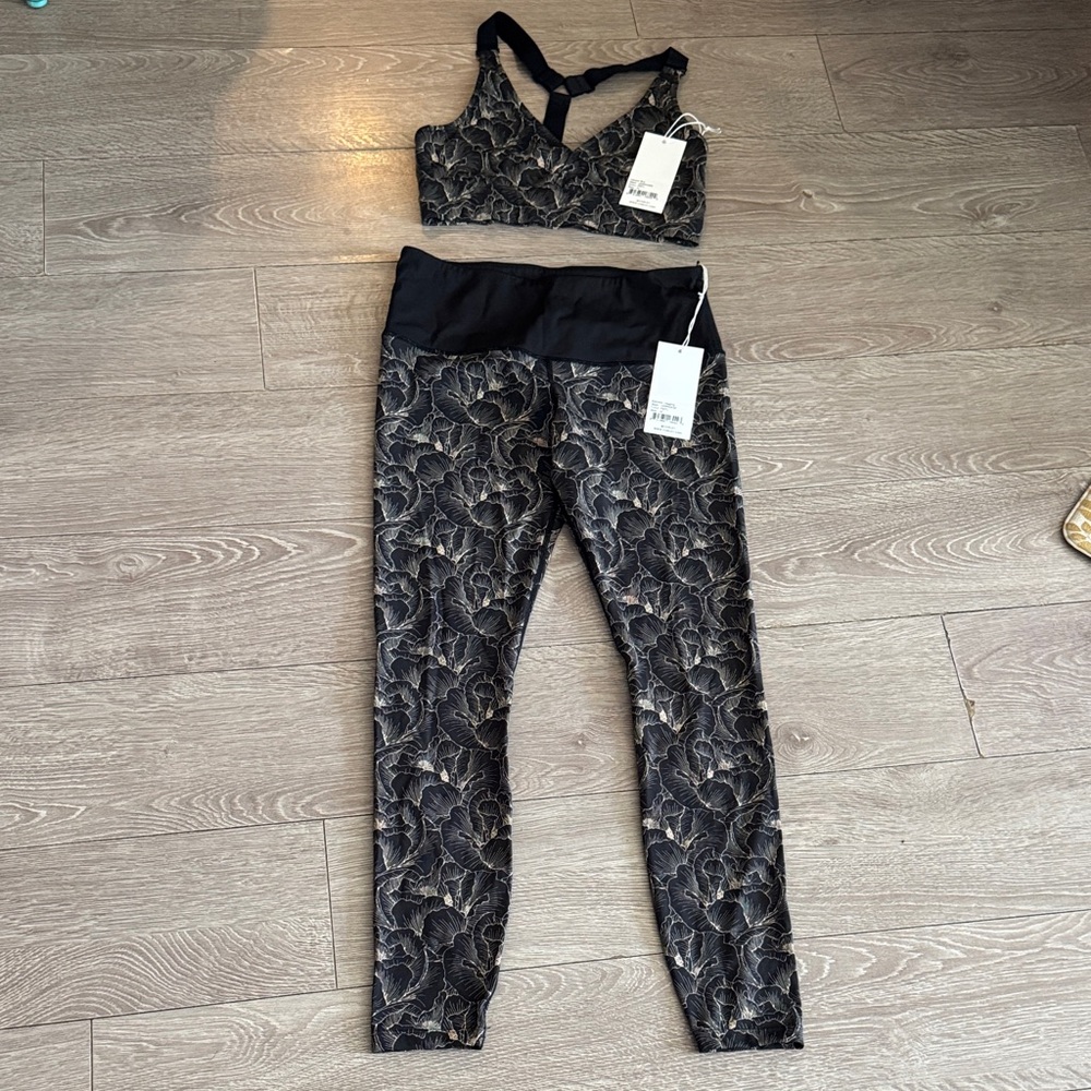 Varley Black and Gold Patterned Activewear Set